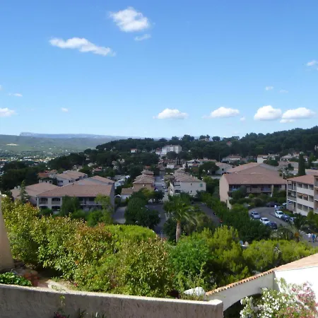 Apartment Les Aigues Marines-62 By Interhome Saint-Cyr-sur-Mer